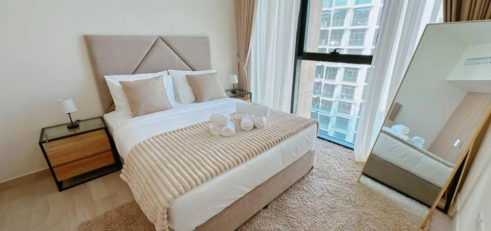 Stunning Brandnew 1Br Apartment contacts